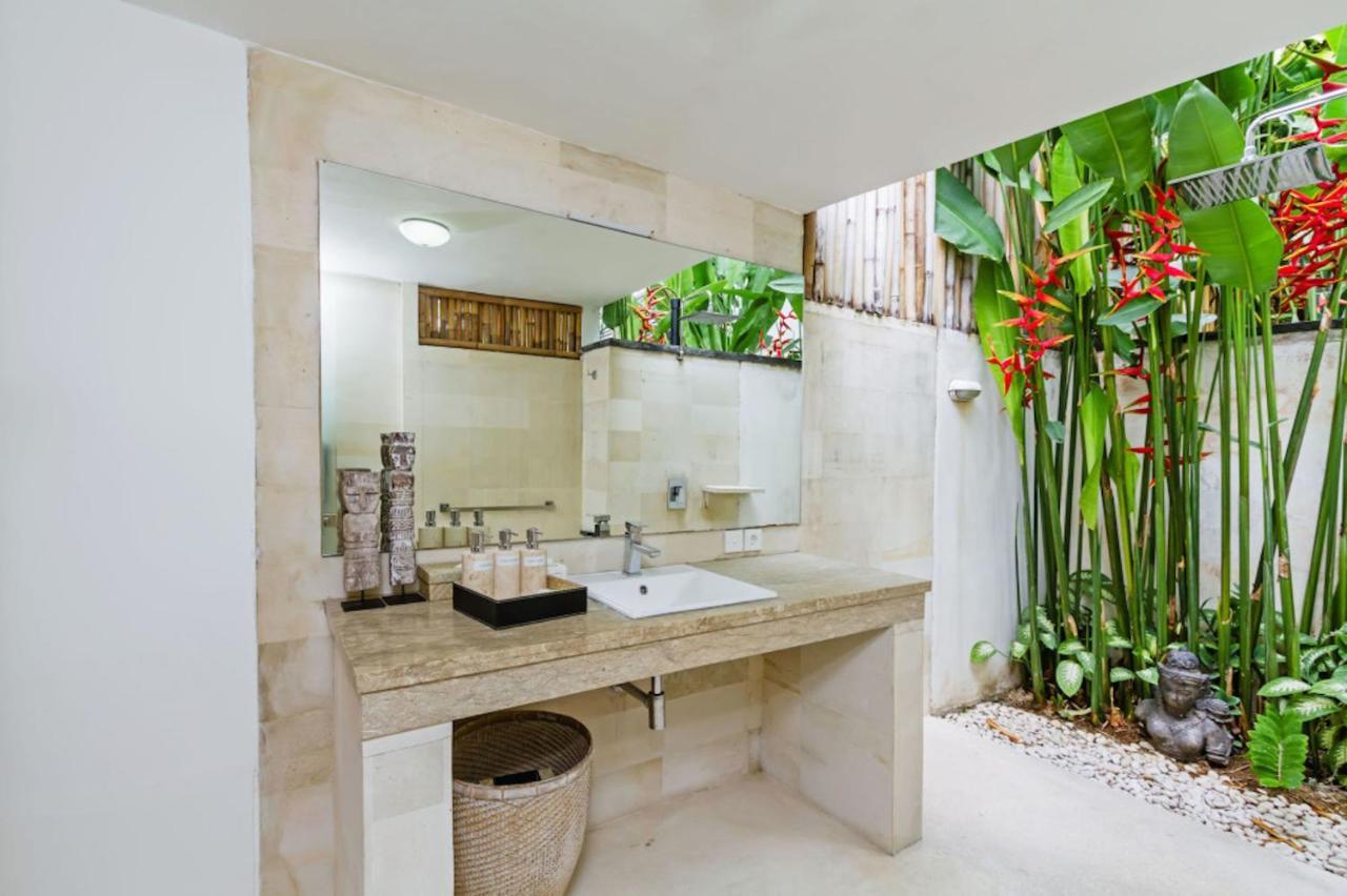 Villa Eindra Seminyak Dış mekan fotoğraf